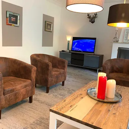 Besotel Erkrath- Schicke Fewo Oder Apartments Zentral Naehe Bahnhof Und Autobahn Im Neandertal Mit Glasfaser Wlan Und Freies Parken Buitenkant foto