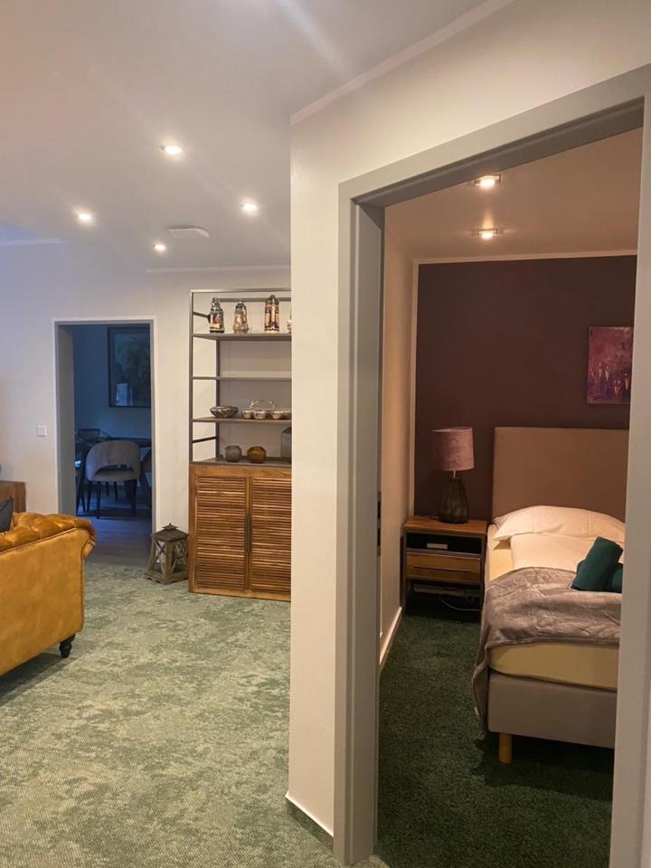 Besotel Erkrath- Und Apartment