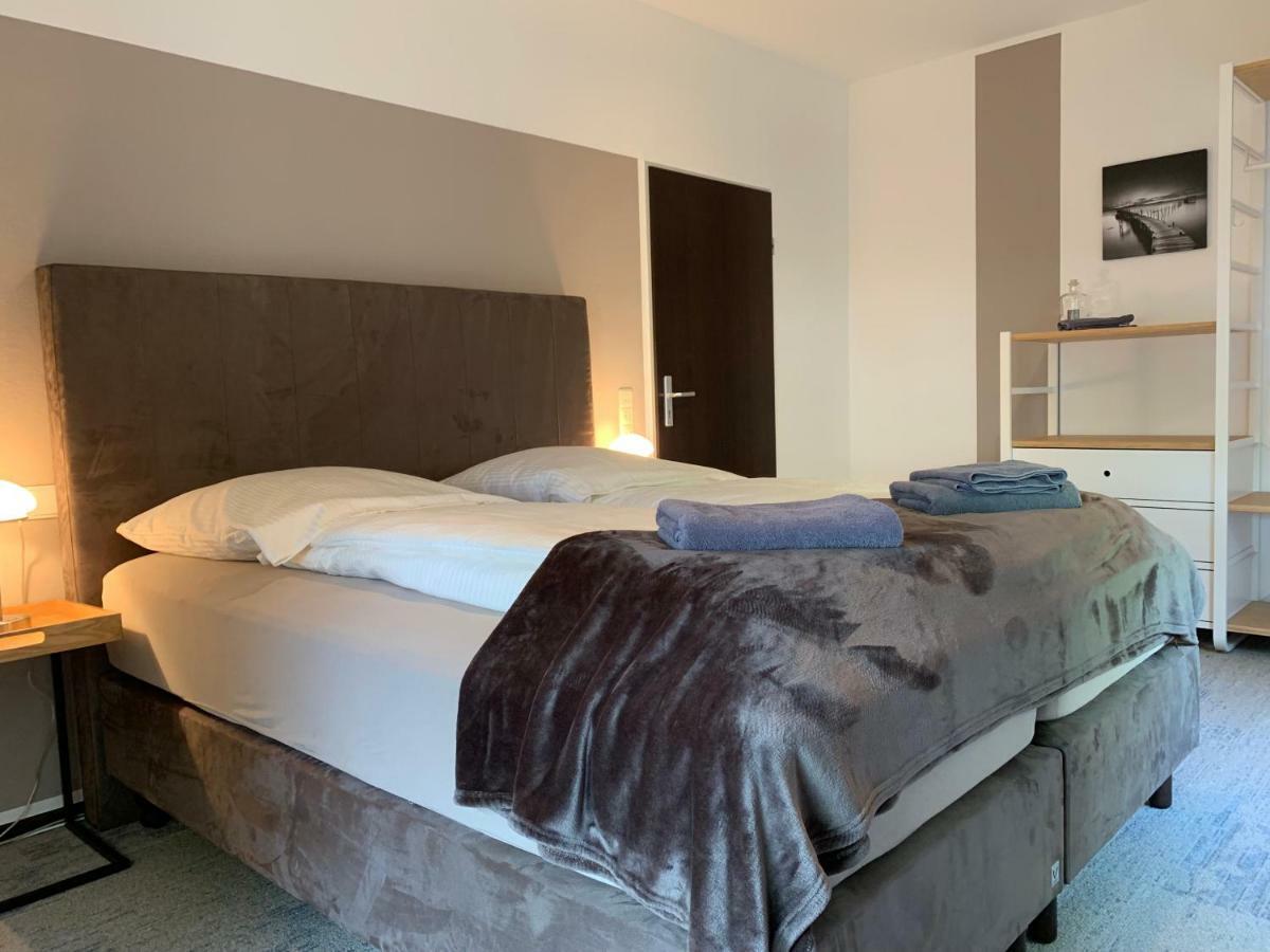 Apartment Besotel Erkrath- Schicke Oder Zentral Naehe Bahnhof Und Autobahn Im Neandertal Mit Glasfaser Wlan Und Freies Parken *