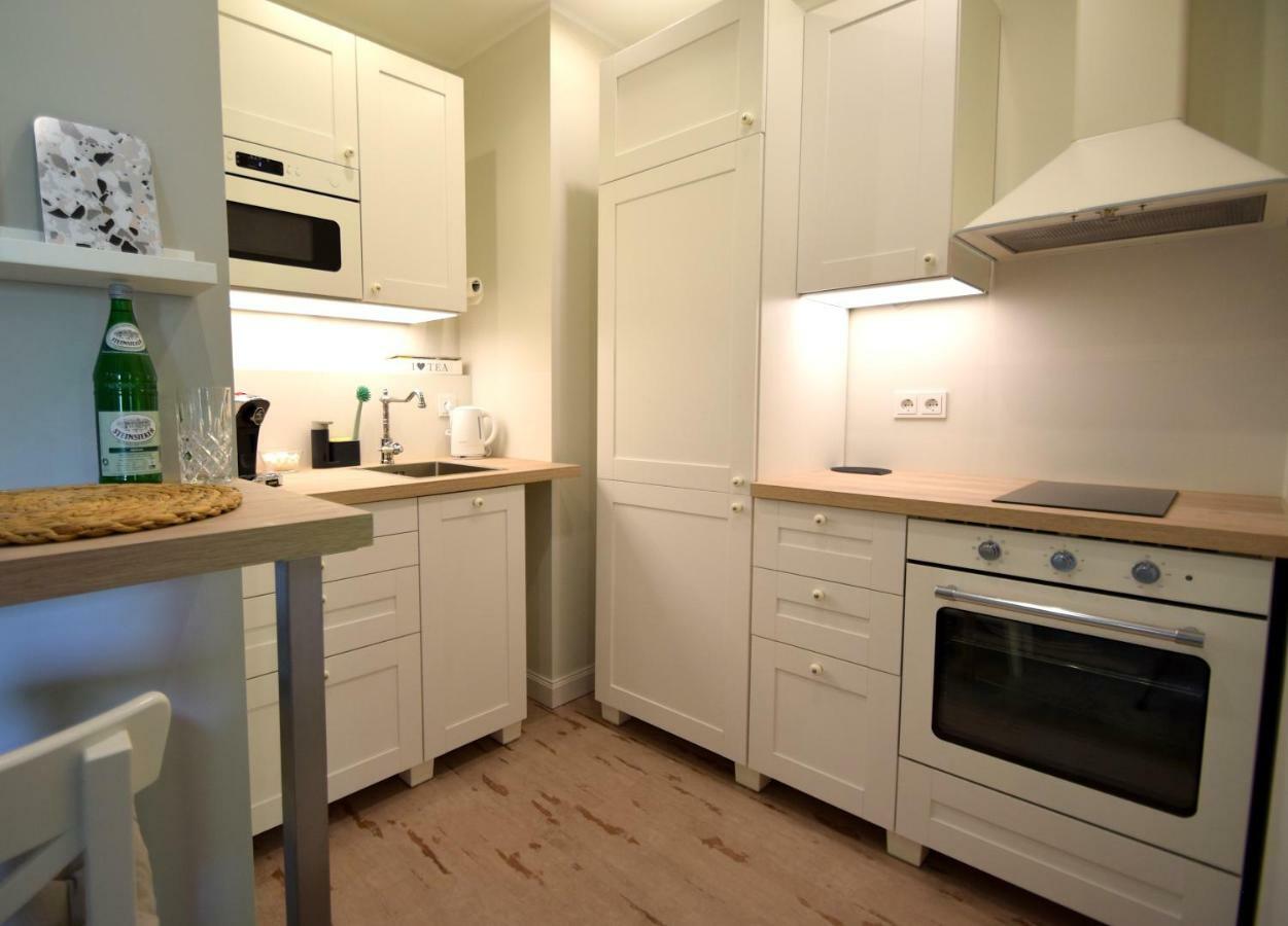 Apartment Besotel Erkrath- Schicke Oder Zentral Naehe Bahnhof Und Autobahn Im Neandertal Mit Glasfaser Wlan Und Freies Parken Erkrath